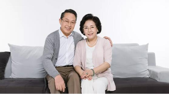 这次回家，，，，，，，请记得臻藏爸妈的慢时光！